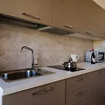 לינה וארוחת בוקר Bed&belvedere 4*