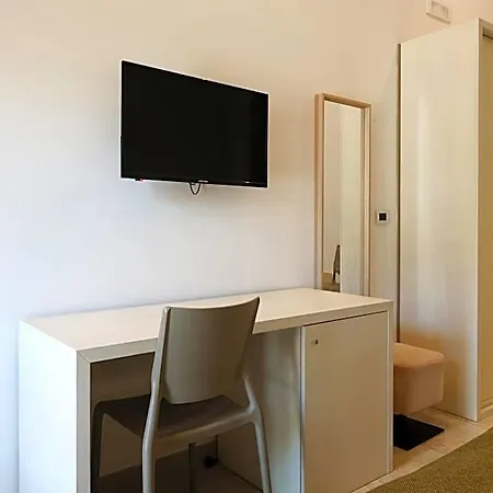 Bed&belvedere فندق مبيت وإفطار 4*